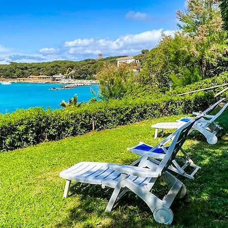 דירה Your By The Sea Pool & Garden קסטיליאונצ'לו